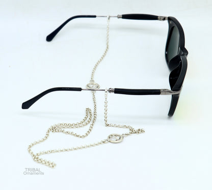 Sterling silver face mask chain with B alphabet design, stylish eyeglass and sunglass cord for women, 25 inches long.