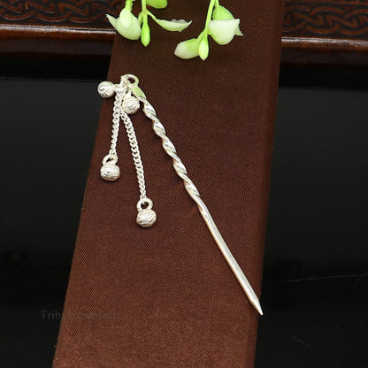 Handmade sterling silver eyeliner stick with intricate design, ideal for traditional kajal or surma application, vintage bridal style.