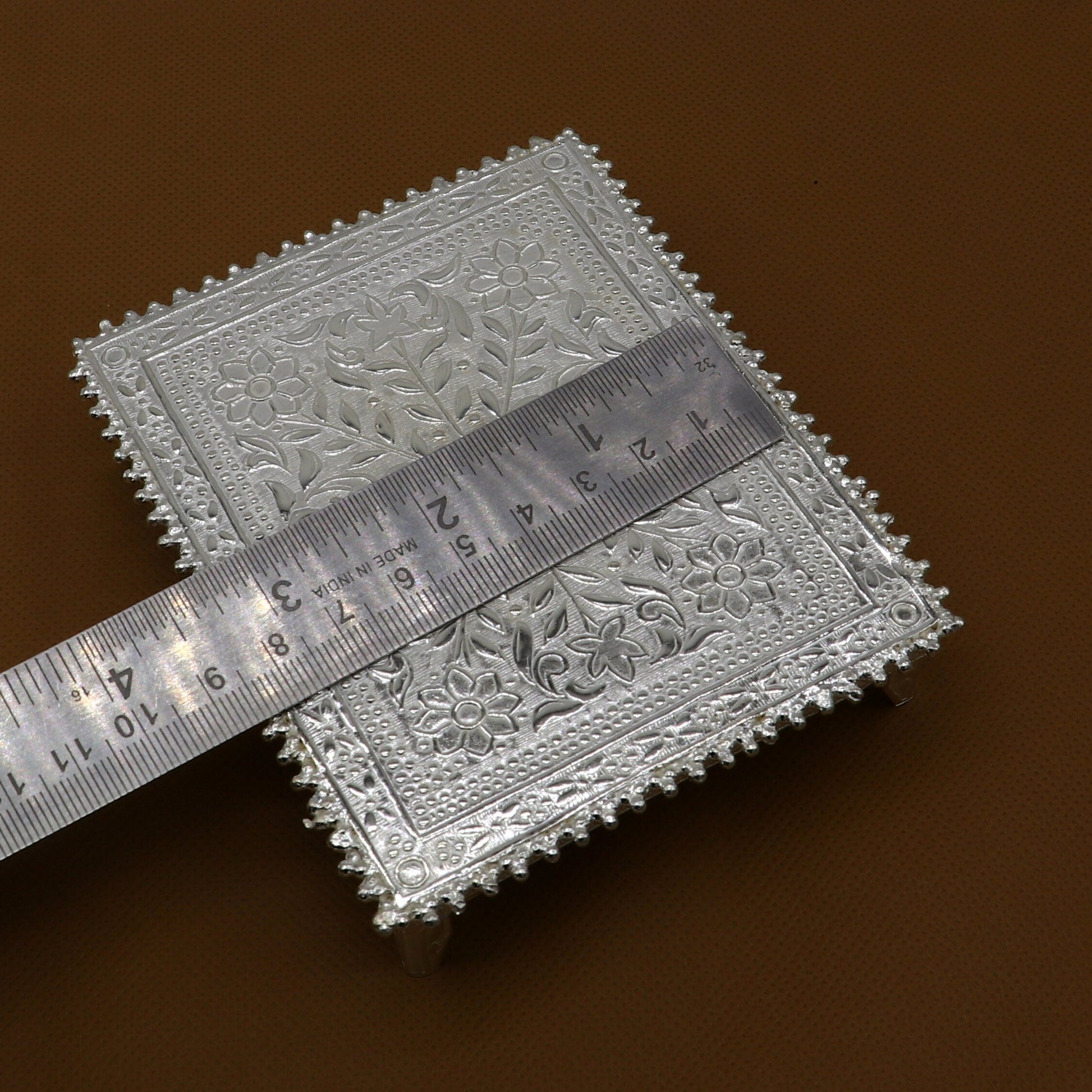 3.5"x4.5" Vintage design Sterling silver handmade customize small rectangle shape table/bazot/chouki, excellent home puja utensils su1265 - TRIBAL ORNAMENTS