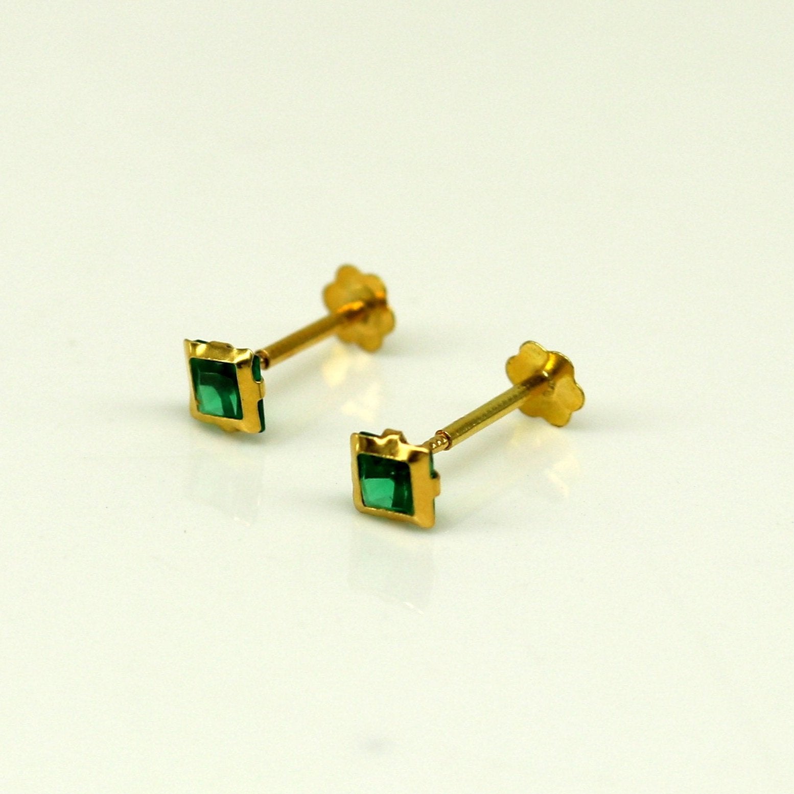 3.5mm tiny single Green stone handmade 18kt yellow gold combo jewelry we can use as stud or nose stud , baby stud cartilage jewelry er110 - TRIBAL ORNAMENTS