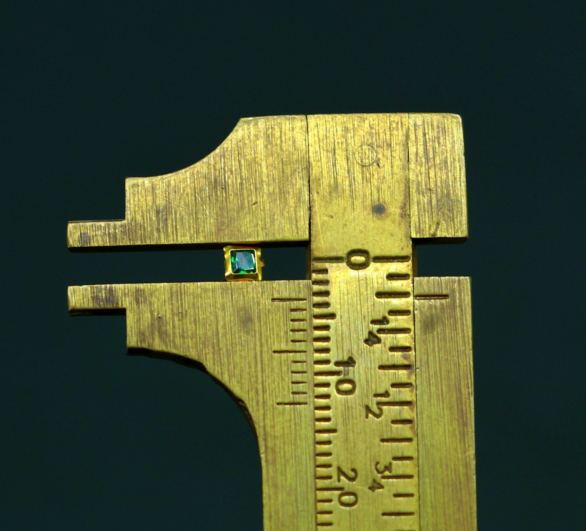 3.5mm tiny single Green stone handmade 18kt yellow gold combo jewelry we can use as stud or nose stud , baby stud cartilage jewelry er110 - TRIBAL ORNAMENTS