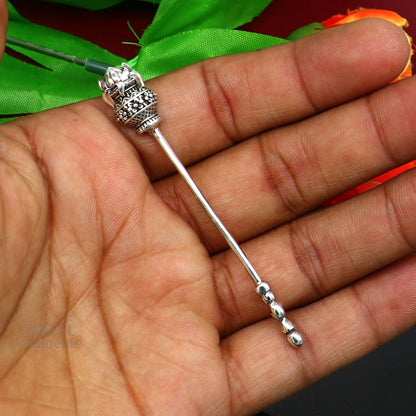 Handmade 3-inch solid 925 sterling silver kumkum and kajal sticks with vintage tribal design, ideal for brides' traditional makeup.