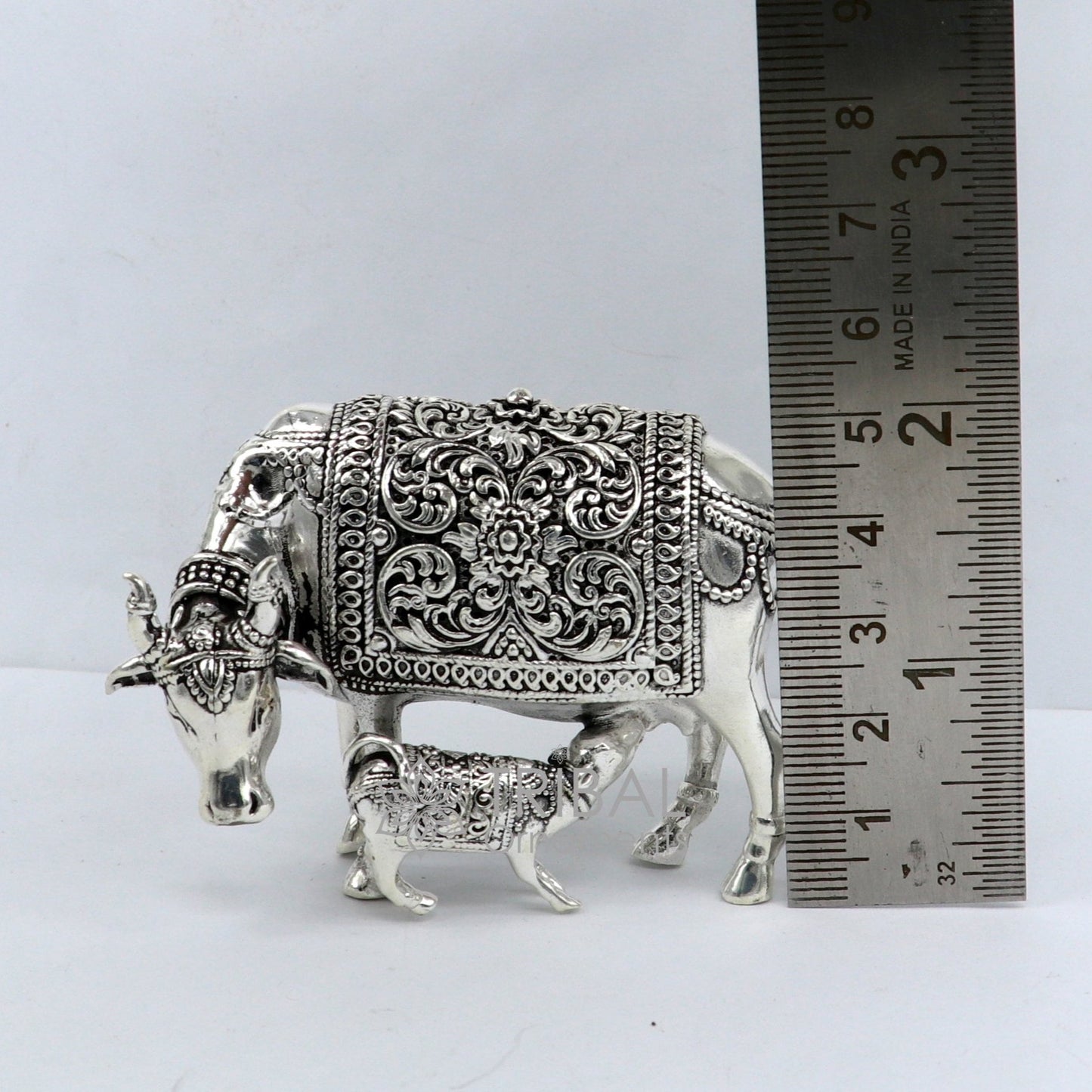 3" x 2" cow 925 sterling silver Kamdhenu cow, deity's cow, wishing cow, silver worshipping article for wealth and prosperity art631 - TRIBAL ORNAMENTS