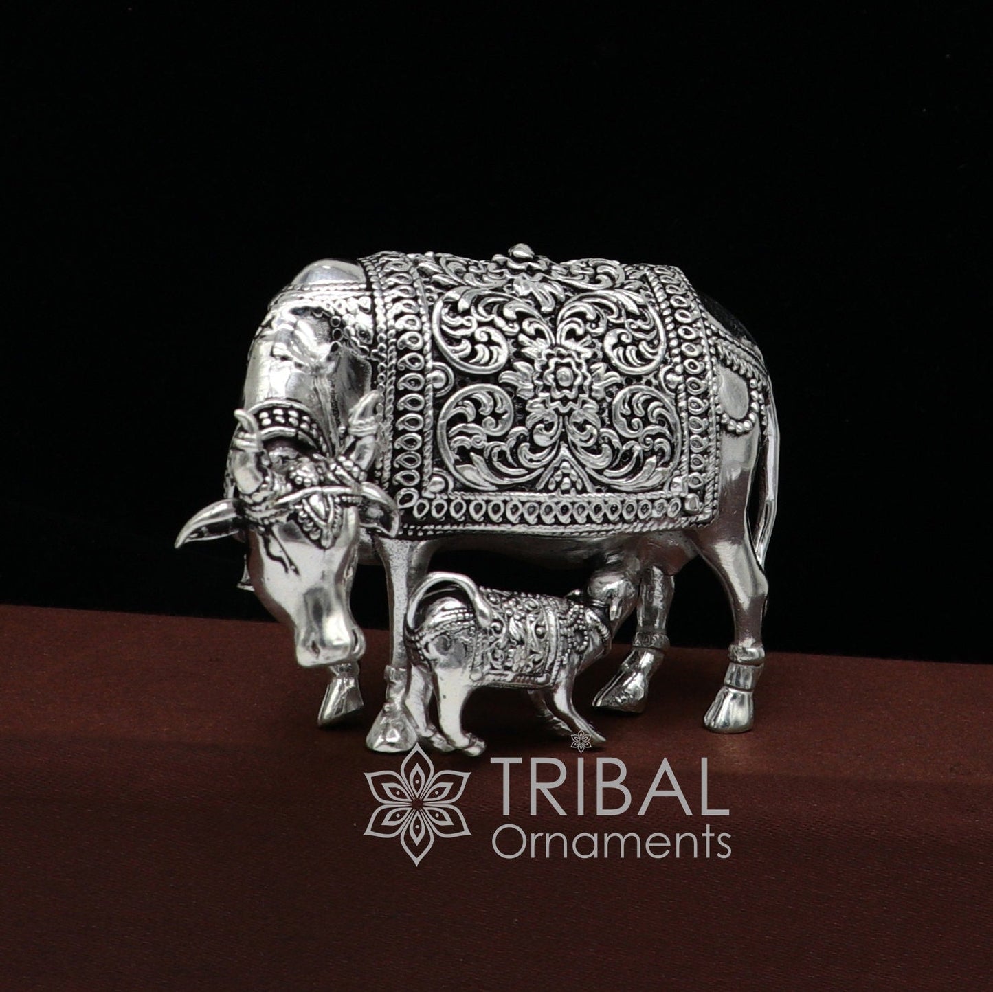 3" x 2" cow 925 sterling silver Kamdhenu cow, deity's cow, wishing cow, silver worshipping article for wealth and prosperity art631 - TRIBAL ORNAMENTS