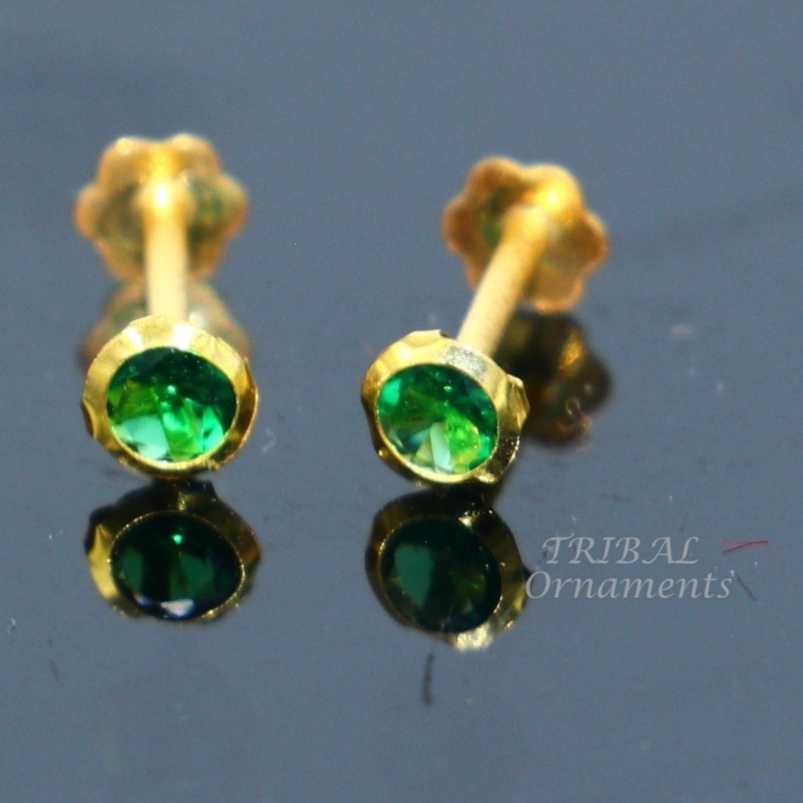 3mm 18k yellow gold handmade fabulous green cubic zircon stone excellent antique vintage design stud earrings pair unisex jewelry er156 - TRIBAL ORNAMENTS