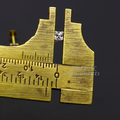 18kt yellow gold handmade square stud earring with white stone, back screw design, unisex cartilage jewelry by TRIBAL ORNAMENTS
