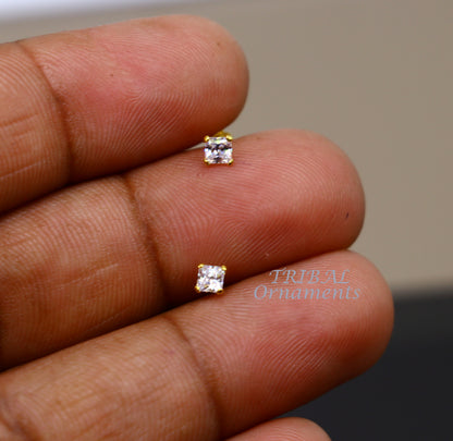 18kt yellow gold handmade square stud earring with white stone, back screw design, unisex cartilage jewelry by TRIBAL ORNAMENTS