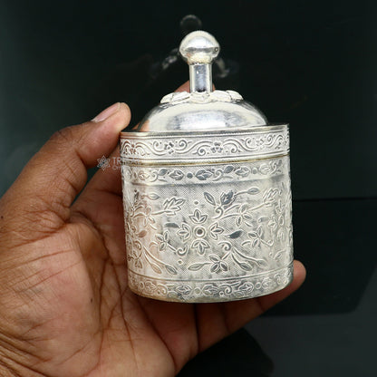 Vintage 4-inch 925 solid silver utensils trinket box with floral design, used as a jewelry or keepsake container by Tribal Ornaments.