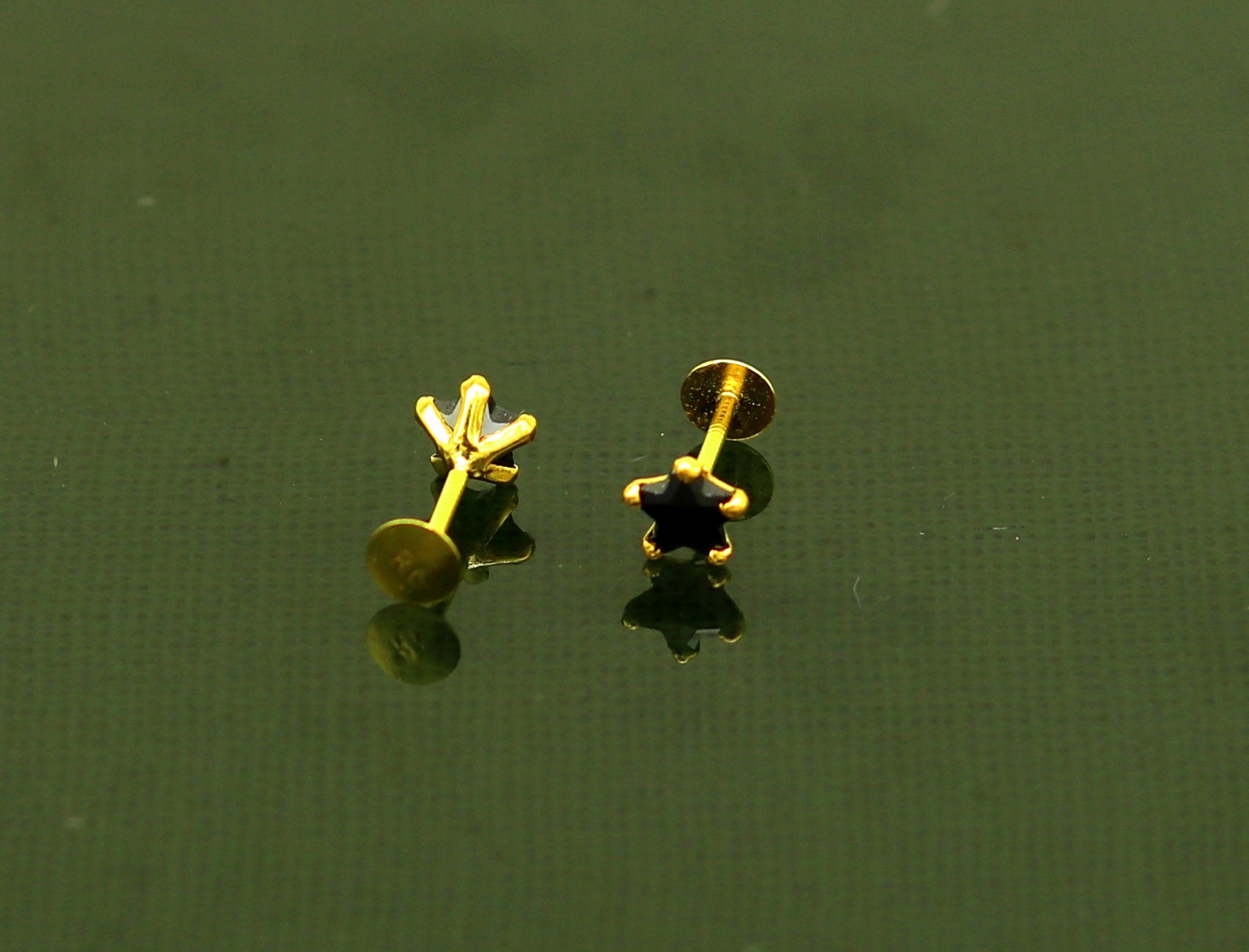 4 mm single black stone 18 kt yellow gold handmade star shape design fabulous screw back stud earring use as nose pin unisex jewelry er118 - TRIBAL ORNAMENTS