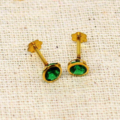 Handmade 4mm 18k yellow gold stud earrings featuring vibrant green cubic zirconia, vintage design, unisex jewelry by TRIBAL ORNAMENTS