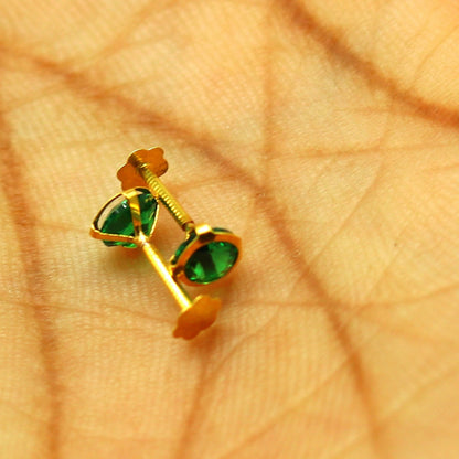 Handmade 4mm 18k yellow gold stud earrings with vibrant green cubic zircon stones, featuring antique vintage design for unisex jewelry.