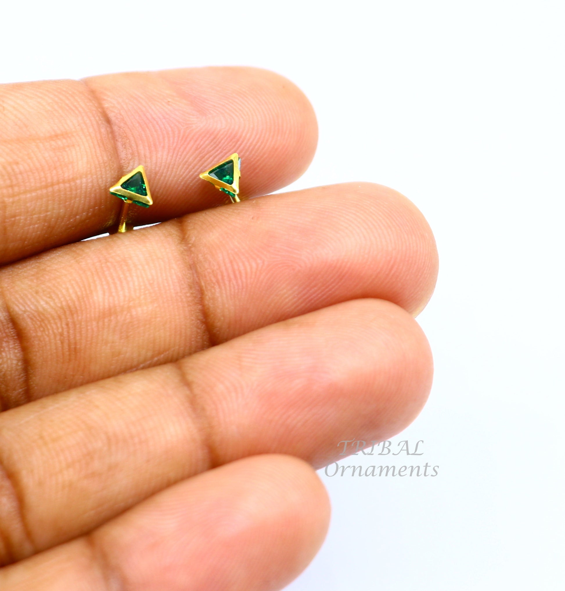 4mm 18kt yellow gold handmade single green stone Triangle shape stud earring cartilage earring customized unisex screw back jewelry er151 - TRIBAL ORNAMENTS