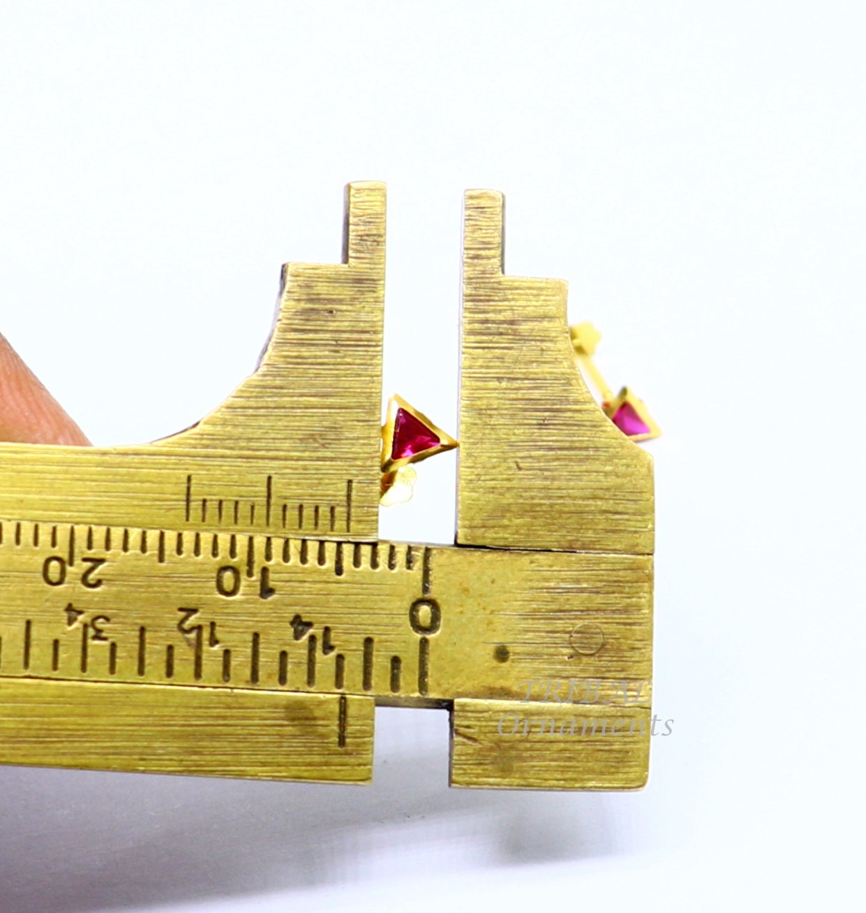 4mm 18kt yellow gold handmade single red stone Triangle shape stud earring cartilage earring customized unisex screw back jewelry er152 - TRIBAL ORNAMENTS