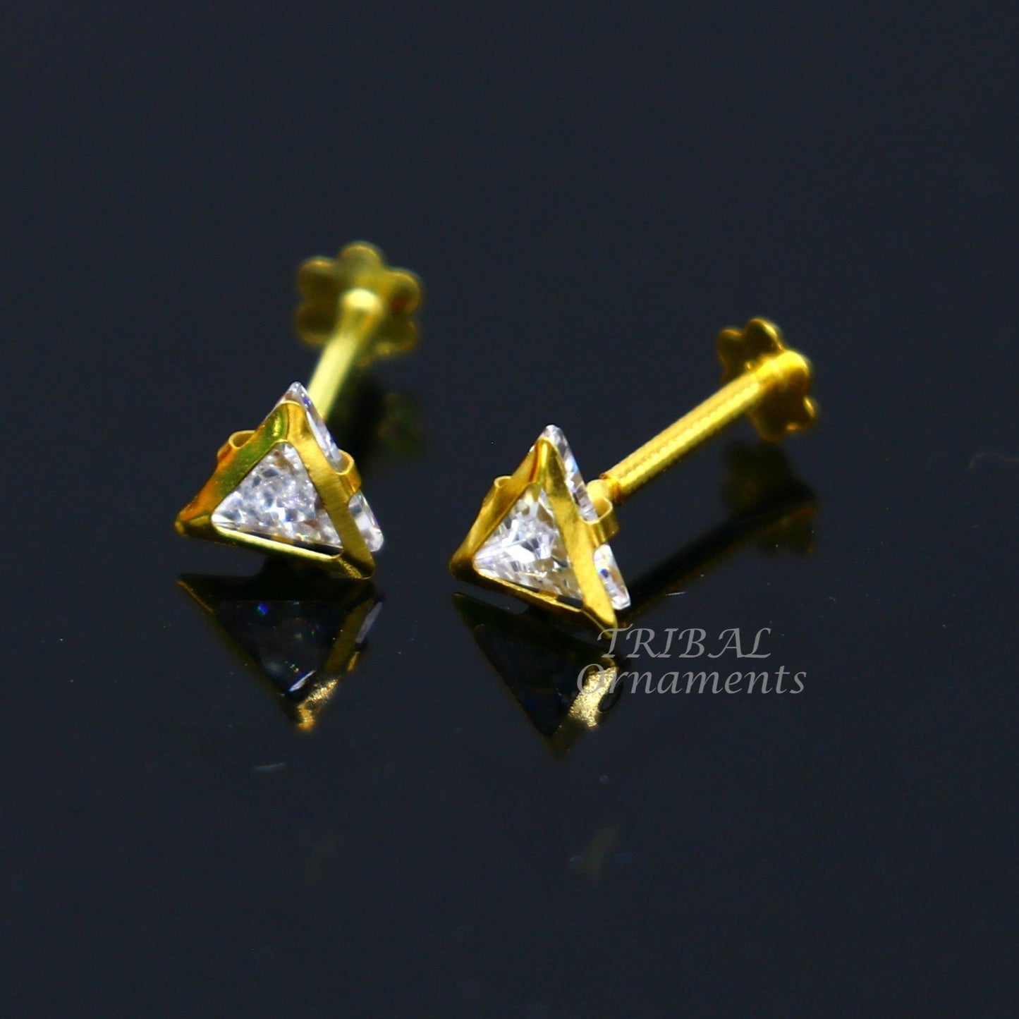 4mm 18kt yellow gold handmade single stone Triangle shape stud earring cartilage earring customized unisex screw back jewelry er154 - TRIBAL ORNAMENTS