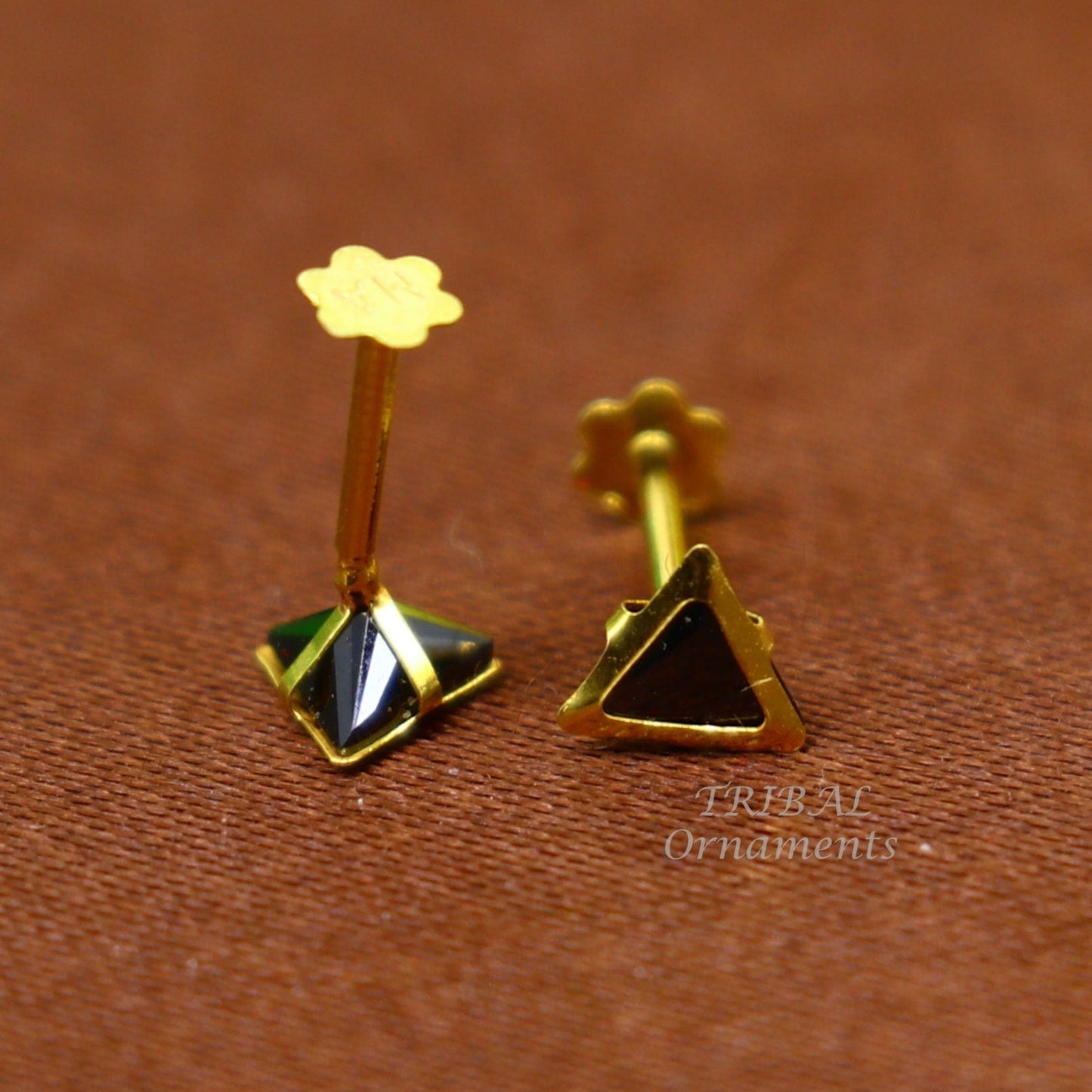 4mm 18kt yellow gold handmade single stone Triangle shape stud earring cartilage earring customized unisex screw back stud jewelry er150 - TRIBAL ORNAMENTS