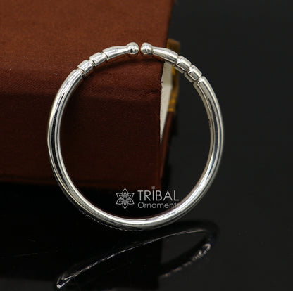 Sterling silver kid's bangle bracelet by Tribal Ornaments, 4mm plain shiny unisex adjustable baby kada for children.