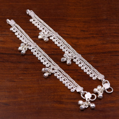 Handmade 5-inch sterling silver baby anklet with dangling noisy bells, unisex charm ankle bracelet by TRIBAL ORNAMENTS.