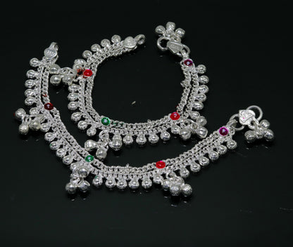 Sterling silver handmade baby and kids ankle bracelet with noisy sound bells and customized charm, ideal for jewelry and belly dance.
