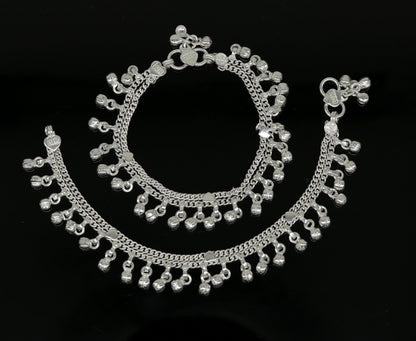 Handmade sterling silver baby ankle bracelet with charming details, 5.8 inches long, customizable and perfect for kids.