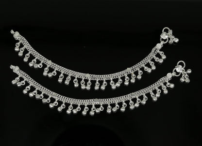 Handmade sterling silver baby ankle bracelet with a charm, 5.8 inches long, personalized and perfect for kids.