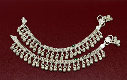 Handmade sterling silver anklet with waved jingling bells, suitable for kids' jewelry and baby foot charm, by Tribal Ornaments.