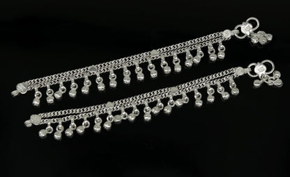 Handmade 5-inch sterling silver baby ankle bracelet with customized charm, unisex design, suitable for newborns and kids.