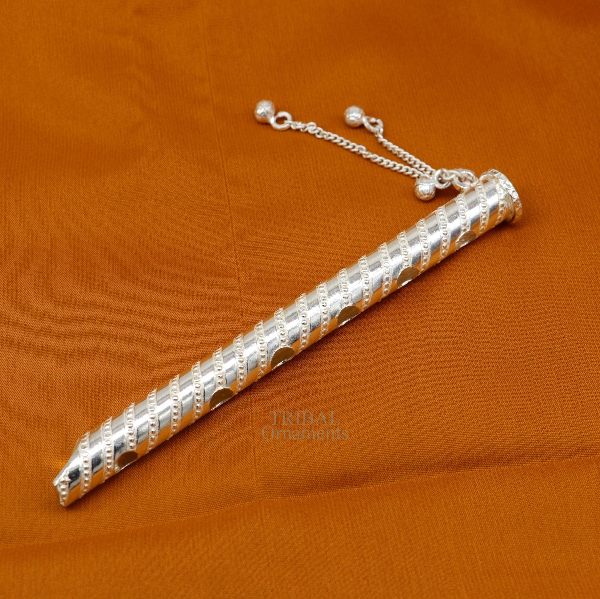 5" long handmade sterling silver Hindu god Lord Krishna flute, stunning divine Krishna gifting silver accessories, puja utensils su724 - TRIBAL ORNAMENTS
