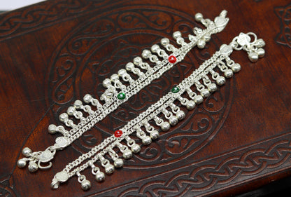 Tribal Ornaments 5-inch newborn baby anklets with double chain and jingle bells, unisex kids jewelry, shiny ankle bracelet.