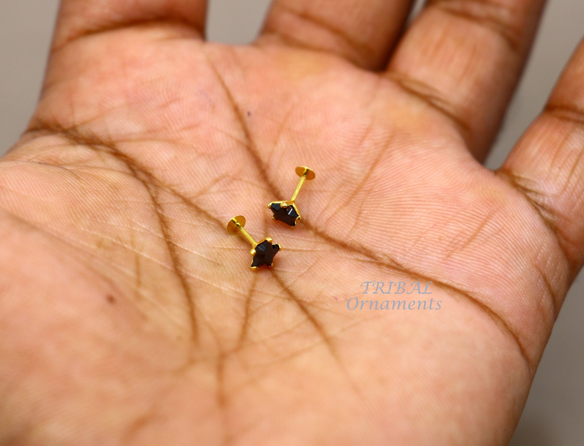 5mm 18kt yellow gold handmade single black stone back screw Star shape stud earring cartilage customized unisex jewelry er142 - TRIBAL ORNAMENTS