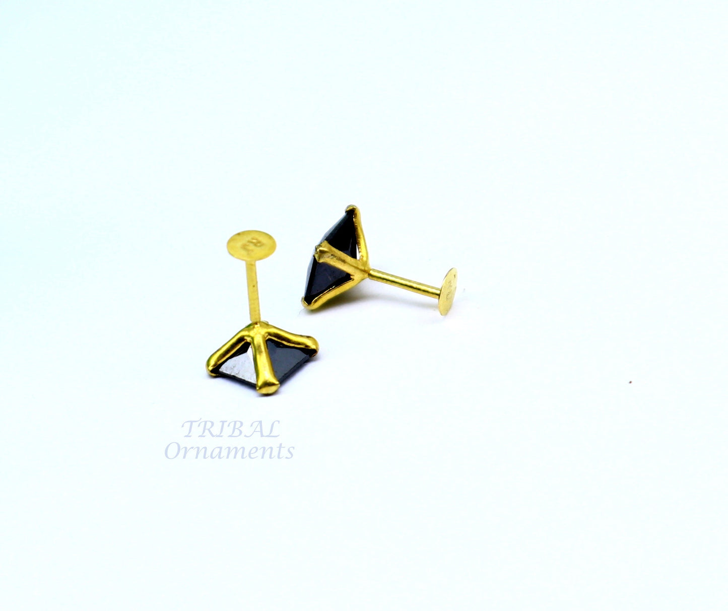 5mm 18kt yellow gold handmade single black stone back screw stud earring cartilage customized unisex jewelry er140 - TRIBAL ORNAMENTS