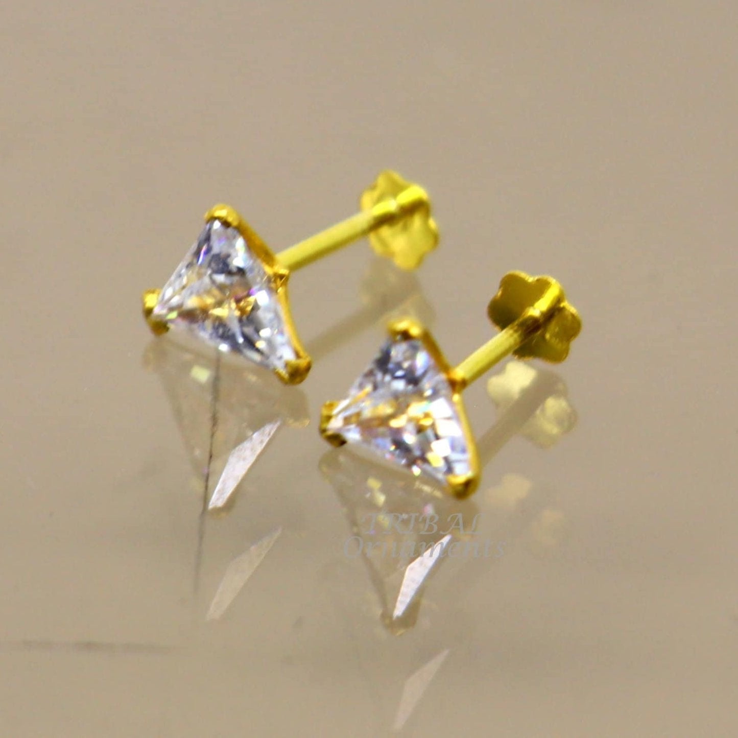 5mm 18kt yellow gold handmade single stone Triangle shape stud earring cartilage earring customized unisex screw back stud jewelry er148 - TRIBAL ORNAMENTS