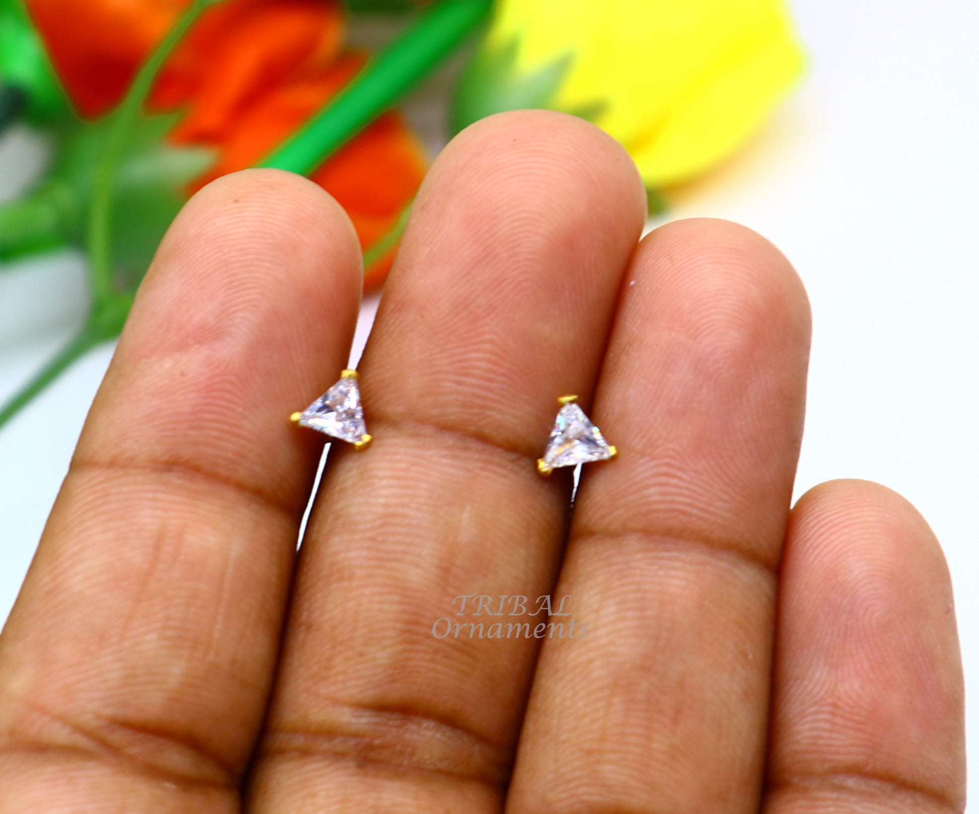 5mm 18kt yellow gold handmade single stone Triangle shape stud earring cartilage earring customized unisex screw back stud jewelry er148 - TRIBAL ORNAMENTS