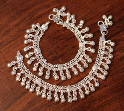 Sterling silver handmade baby ankle bracelet with noisy jingle bells and charms, ideal for belly dance jewelry and Indian ankle jewelry.