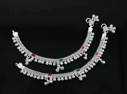 Handmade 6-inch sterling silver jingling bells anklet with baby foot charm, tribal style kids jewelry from India.