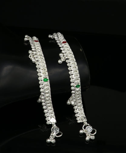 Sterling silver baby ankle bracelet with jingling charm, customized 6-inch ankle bracelet for newborns, stylish and delicate jewelry.