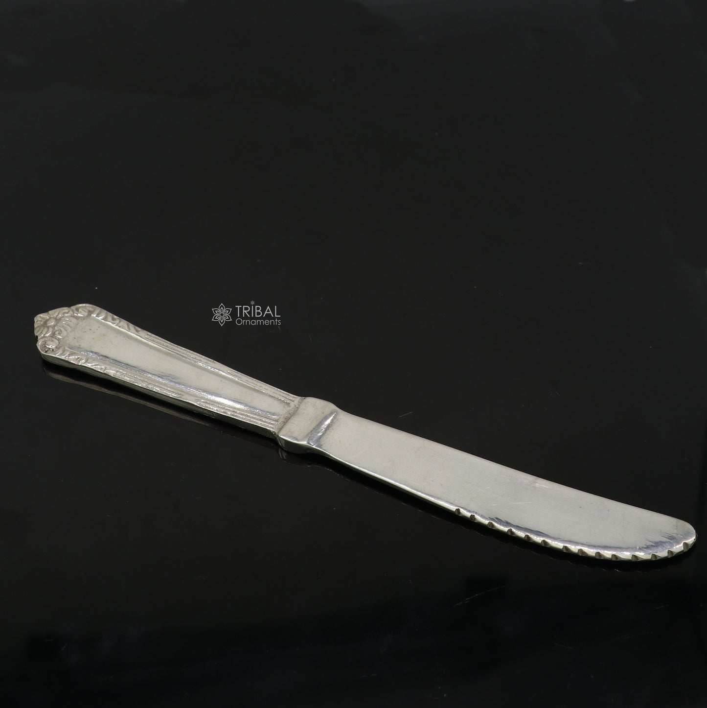 6-inch TRIBAL ORNAMENTS sterling silver butter knife with intricate design, ideal for luxury gifting or food serving.