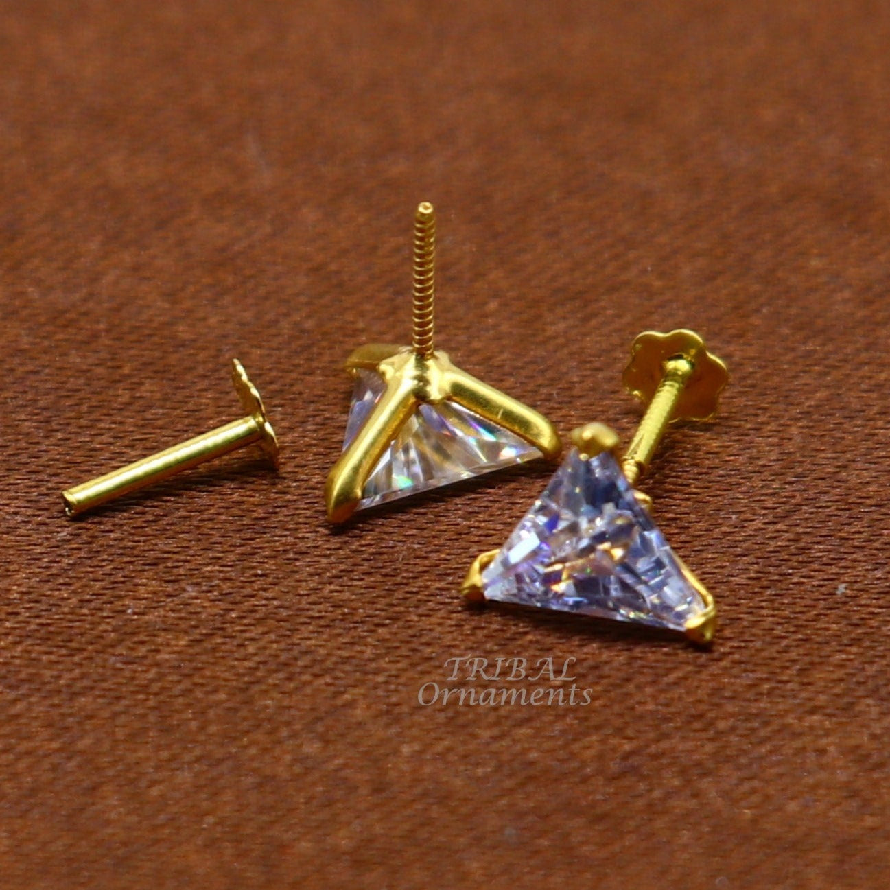 6mm 18kt yellow gold handmade single stone Triangle shape stud earring cartilage earring customized unisex screw back stud jewelry er147 - TRIBAL ORNAMENTS