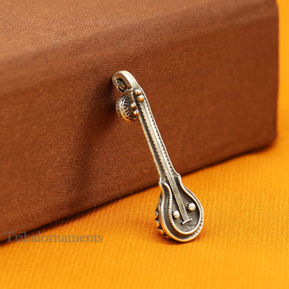 Small 7 GM Saraswati Veena in 925 sterling silver, detailed musical instrument for Goddess Sharda, ideal for puja and temple gifting.