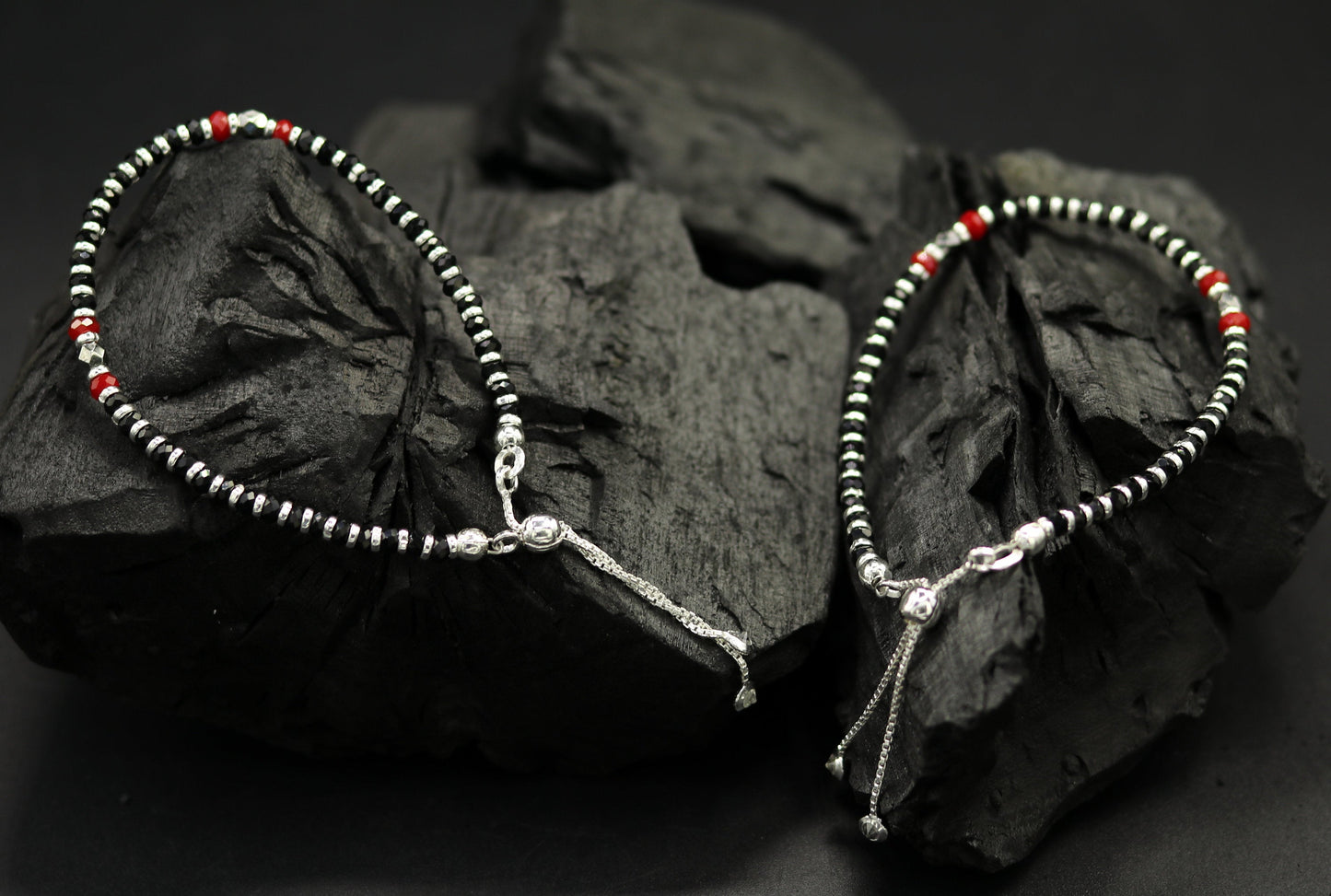7" long 925 sterling silver gorgeous black and red beaded bracelet, charm bracelet, customized bracelet adjustable girl's jewelry sbr160 - TRIBAL ORNAMENTS