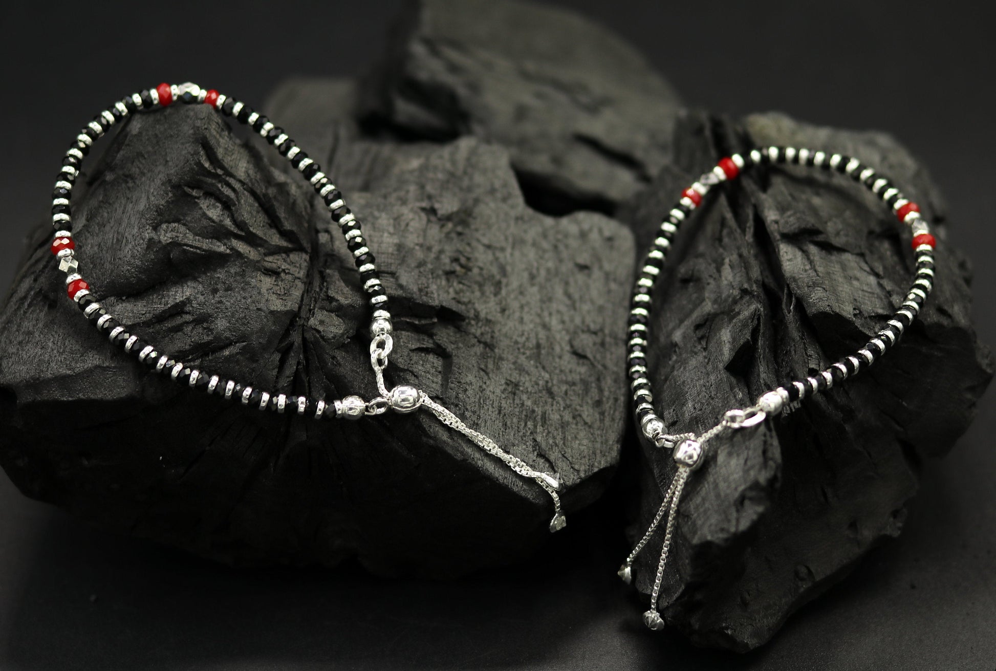 7" long 925 sterling silver gorgeous black and red beaded bracelet, charm bracelet, customized bracelet adjustable girl's jewelry sbr160 - TRIBAL ORNAMENTS