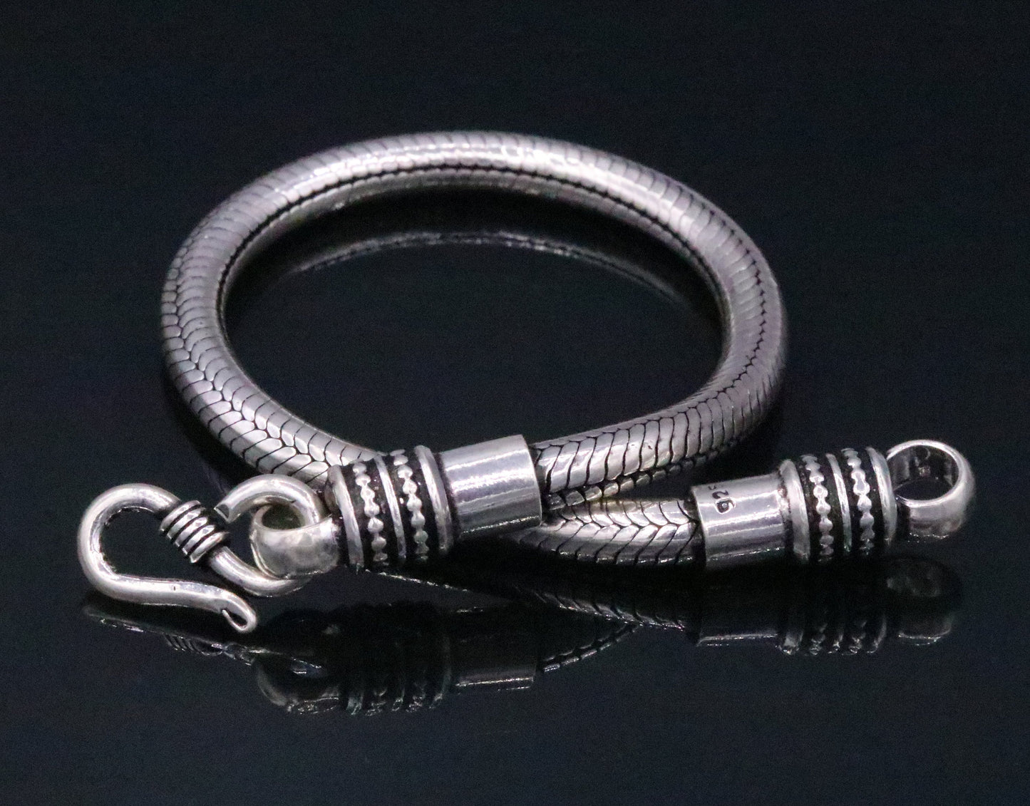 8.5-inch vintage design sterling silver snake chain bracelet, handmade unisex jewelry from Rajasthan India by Tribal Ornaments