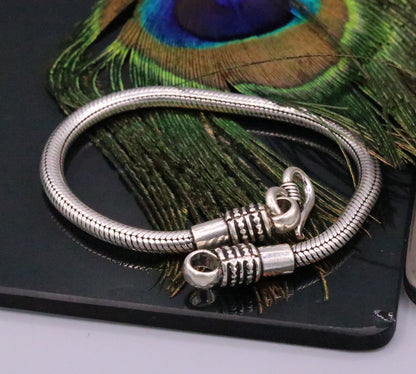 Vintage 8.5-inch pure sterling silver snake chain bracelet from Rajasthan, handmade unisex jewelry by Tribal Ornaments.