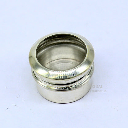 925 pure silver handmade small kajal and tobacco storage box by Tribal Ornaments, traditional silver personal accessories.