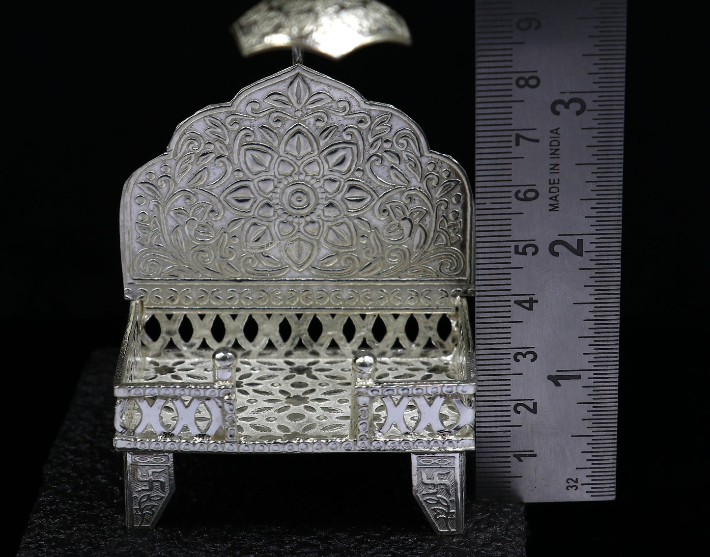 925 pure sterling silver handcrafted small singhasan, idol krishna Bal Gopala throne, god statue's chair, divine silver Chauki Aasan  su1171 - TRIBAL ORNAMENTS