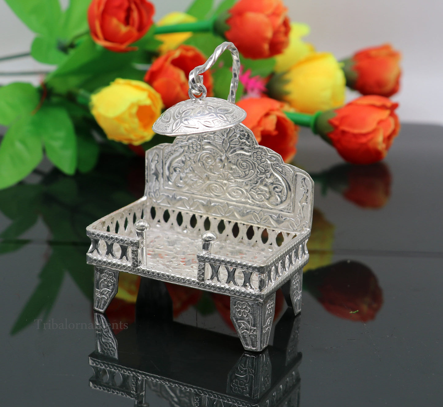 925 pure sterling silver handcrafted small singhasan, idol krishna Bal Gopala throne, god statue's stand chair, temple puja article su454 - TRIBAL ORNAMENTS