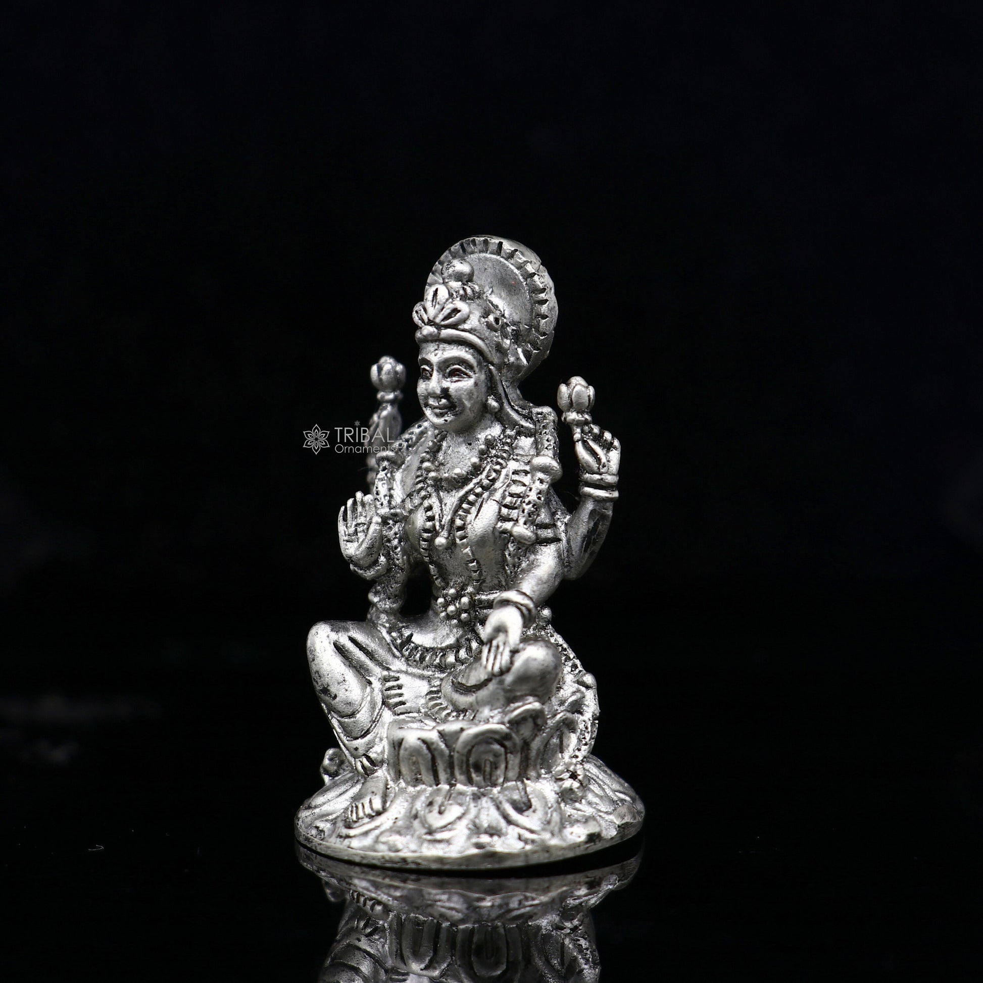 925 Silver Goddess Lakshmi Divine statue figurine for puja,best way for Diwali festival puja or worshipping for wealth and prosperity art752 - TRIBAL ORNAMENTS