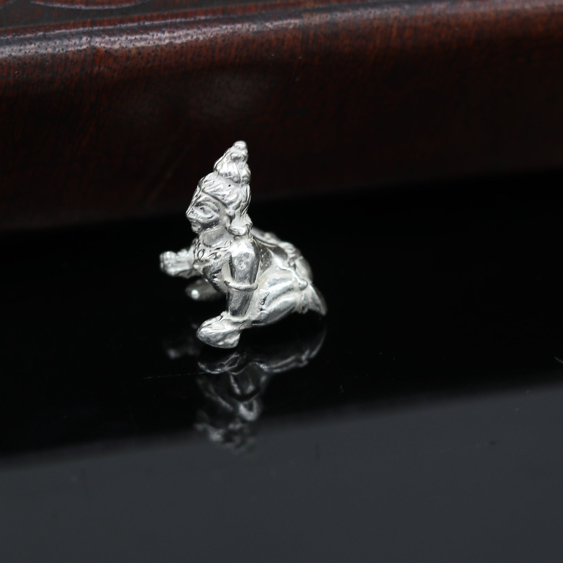Solid silver handmade customized design indian idol little krishna, Ladu Gopal, small statue sculpture home temple puja art, utensils su05 - TRIBAL ORNAMENTS