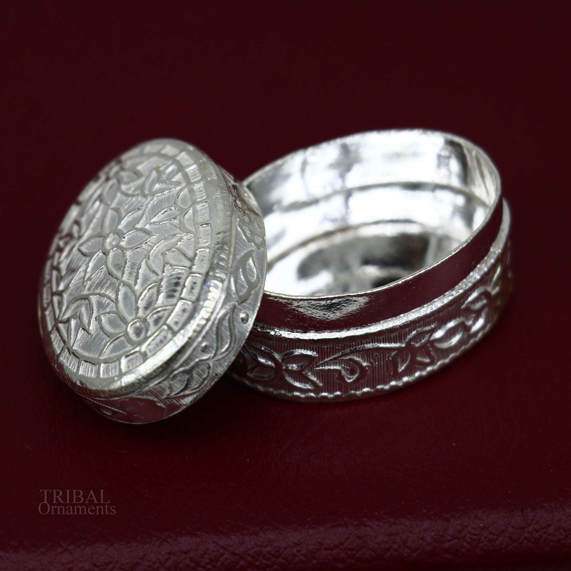 925 solid silver vintage oval shape brides gift kajal box, trinket box, sindur box, eyeliner box, silver utensils, best bridal gift stb341 - TRIBAL ORNAMENTS