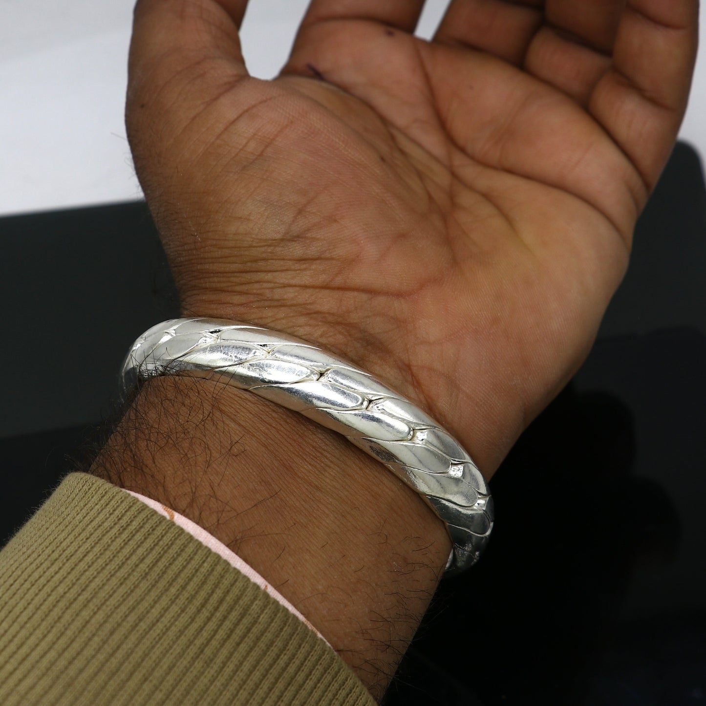 925 Solid Sterling silver handmade vintage style heavy bangle bracelet kada tribal jewelry best for men's gifting silver articles nsk808 - TRIBAL ORNAMENTS