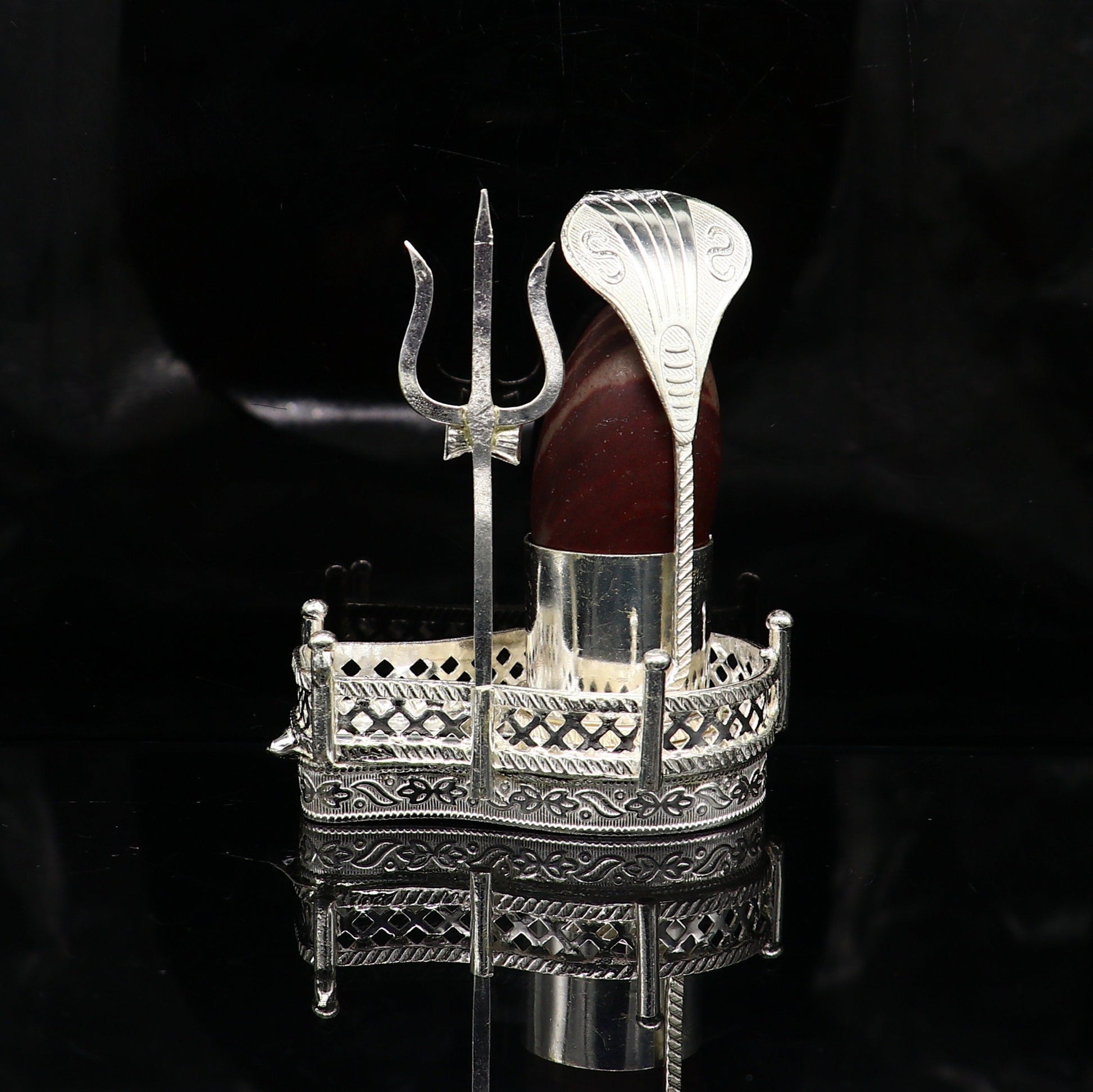 925 solid sterling silver lord shiva Mahakal lingam stand/jalheri, use for put/hold shiva lingam in home temple, handmade article su334 - TRIBAL ORNAMENTS